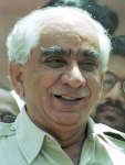 Jaswant Singh speaks to journalists outside the PMO. Photo: Reuters/Str