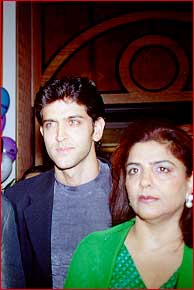 Pinky Roshan with Hrithik