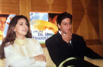 Juhi Chawla and Shah Rukh Khan